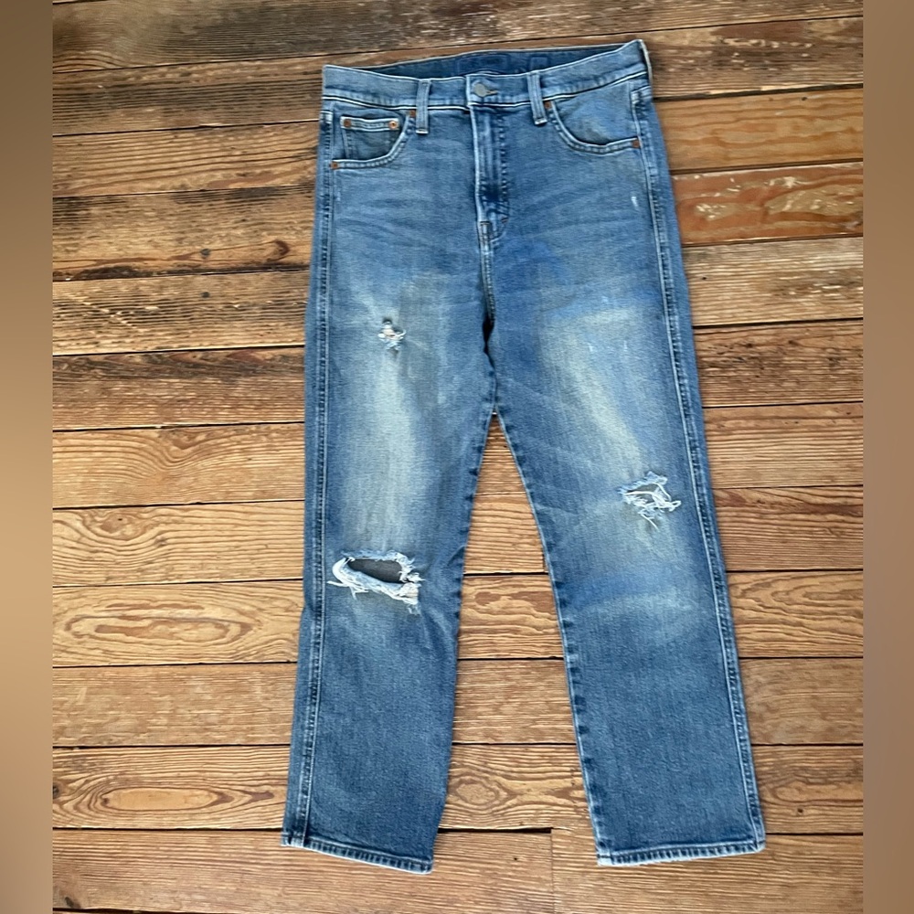 Lucky Straight Crop